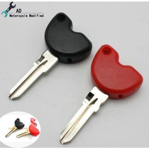 Motor ATV Scooter Keys can be installed chips For PIAGGIO Vespa 250 VESPA LXV150 GTV250 GTS250 Embryo Blank Key Accessories