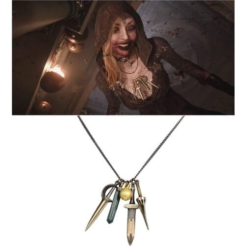 1pcs Game Village Alcina Dimitrescu Necklace Vampire Madam Lady Dimitrescu Pendant Halloween Cosplay Props