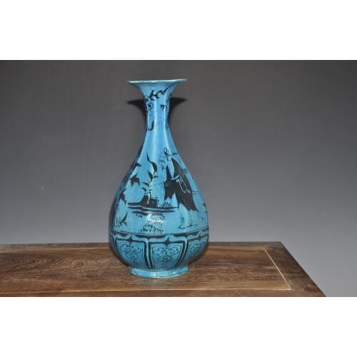 Chinese Antique porcelain Blue crackle vase for collection