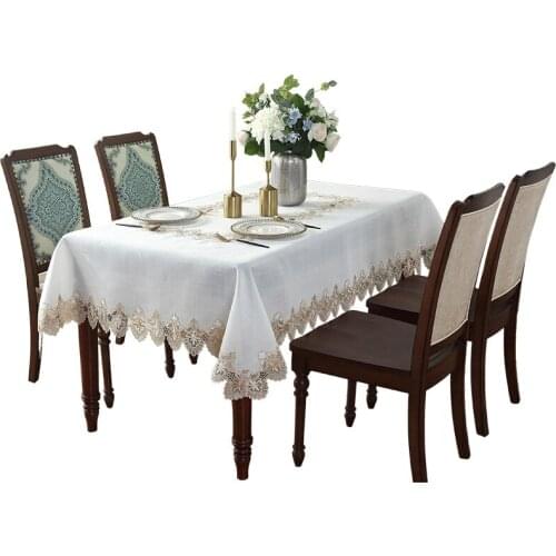 NASIQUE Lace Tablecloths On The Table