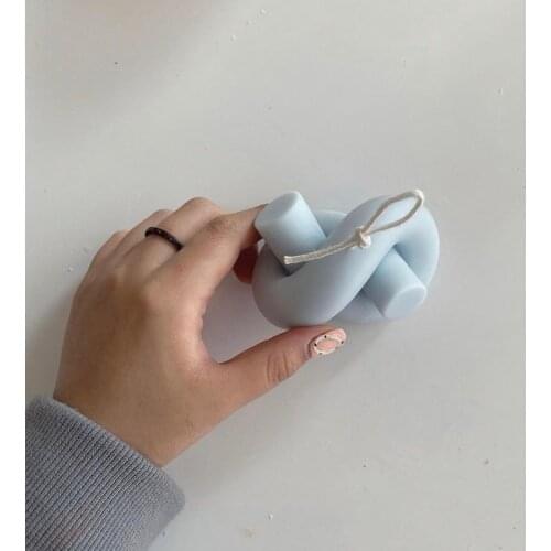 Knotted Silicone Mold for Candle Making Scented Candle Mold Handmade Aromatherapy Plaster Soap Molds Chocolate Cake Mold