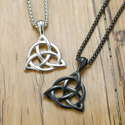 2019 Triangular Pendant Necklace Retro Triangle Round Sweater Chain Necklace For Men Women Personality Jewelery Gift