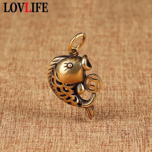 Pure Brass Small Goldfish Keychain Vintage Pendants Handmade Zodiac Animal Fish Figurine Key Chain Rings Hanging Jewelry Gifts