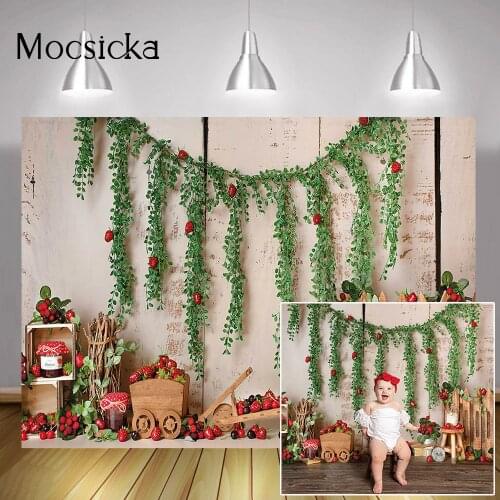 Newborn Sweet Strawberry Portrait Backdrop Baby Girl Birthday Cake Smash Background Photo Studio Green Leaves Party Decorations