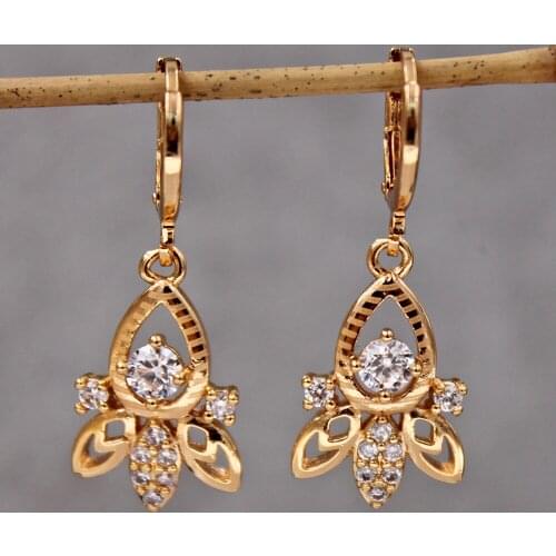 New Luxury Drop dangle Gold Earring Women 's earrings Trendy Fashion Earrings for womens white Zircon Jewerly accessories