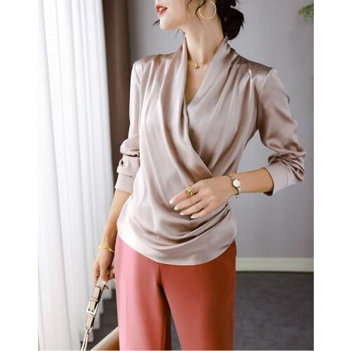 Fimtairah Light Blouses