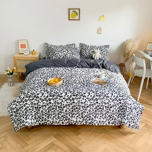 Home Living Leopard Print 3/4Pcs Bedding Flat Sheet Pillow Case Duvet Cover Queen Size and King Size Bedding Sets