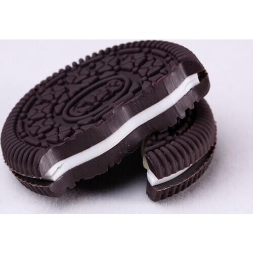 Simulated biscuit instantly restore toy Magicians Toy Plastic Biscuits Regain The Street Close-up Magic Props Childrens