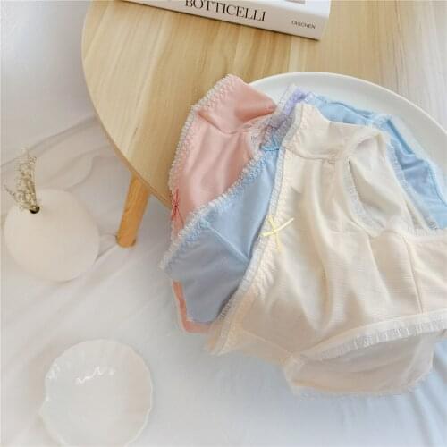 Summer ice silk Mid-rise Panties women Japanese sweet long legs young girl Seamless briefs lingerie women Panties N714