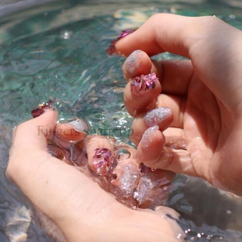 The latest fashion fake nails fine high 24pcs solid color crystal full of nail art fake nails Sexy powder W04