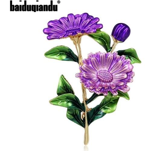 Baiduqiandu 3 Color Enamel Chrysanthemum Daisy Flower Shape Brooch Pins for Women Girls DIY Banquet Party Pins Fashion Jewelry