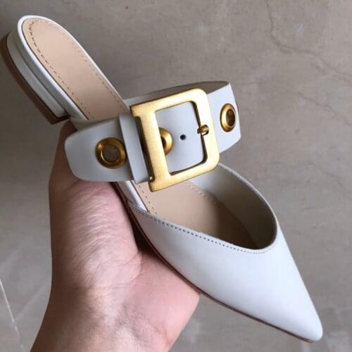Pointed Toe Flat Mules 2021 Popular New Semi-Slipper Outer Wear Metal D-Shape Button Flat Shoes