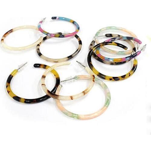 UJBOX Factory Wholesale Leopard Resin Acrylic Earrings Multi Color Acetic Acid Earrings Geometric Circle Hoop Earrings E010
