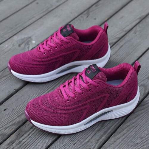 2021 Women Chunky Sneakers Running Shoes Fashion New Female Black White Platform Thick Sole Casual Woman Vulcanize Shoes