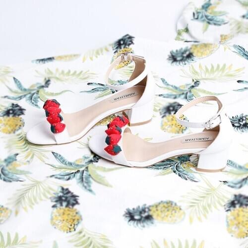 Cute strawberry girl summer sandals open toe white thick heels high heels large size small size sweet fashion high heels women