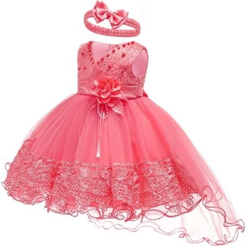 Infant children baptism dress v-neck lace beaded Europe America baby trailing princess dress kids hundred days banquet costume