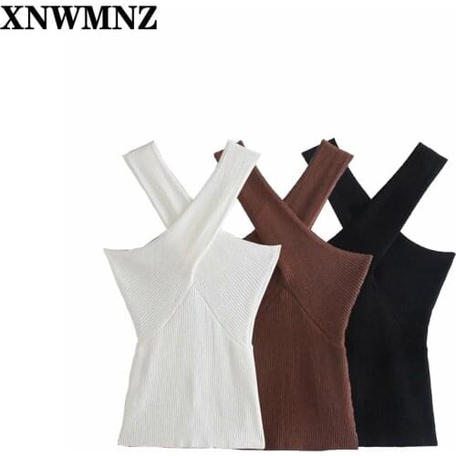 XNWMNZ Women 2021 Fashion Cross Shoulders Off-The-Shoulder Vest Knit Thin Section Solid Color Sleeveless Knit Top Streetwear