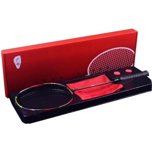 Full Carbon Badminton Racket 30LBS 67g Light Beginner Defense Training Professional Badminton Shuttle Racquet Set Grip String