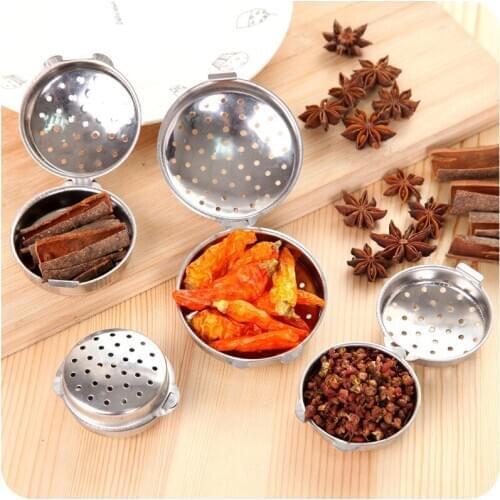 Stainless Steel Seasoning Injector Spice Ball Halogen Bag Stainless Steel Soup Ball Kitchen Marinated Ball Kitchen Accessories