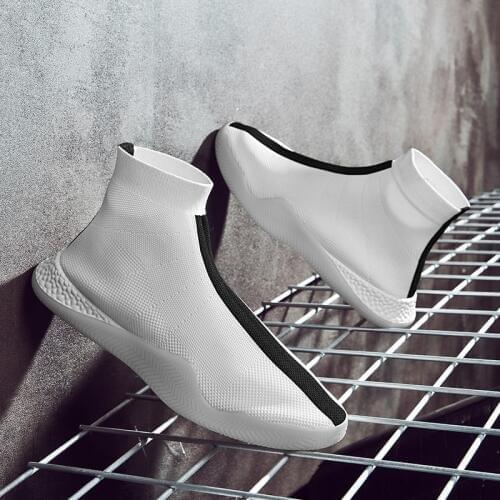 Street Style Design Socks Comfortable men Sneakers Running Shoes for Men Young Run Gym Trail Outdoor Walking Sports Shoes BLACK