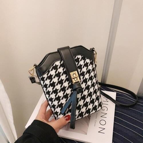 2021 Fashion Women Shoulder Crossbody Bag Woolen Splicing Autumn Winter Vintage PU Leather Female Casual Messenger Bags New