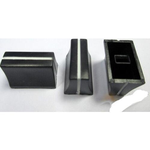 Black Mixer Straight Slide Potentiometer Fader Knob Cap / 20A6 Handle L19MM * W12MM * H18MM