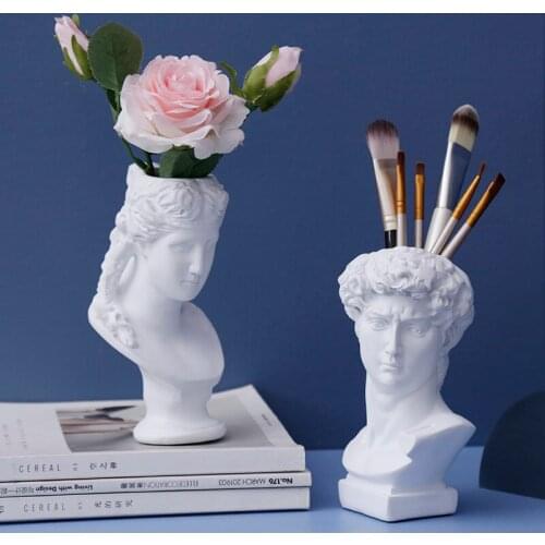 Nordic David Flowerpot Pen Holder Resin Statue Home Livingroom Table Furnishing Craft Dressing Table Storage Sculpture Ornaments
