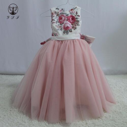Best Selling Powder Pink O Nek Print Flowers Pattern Sleeveless Low V Back Bow Princess Little Girl Dresses