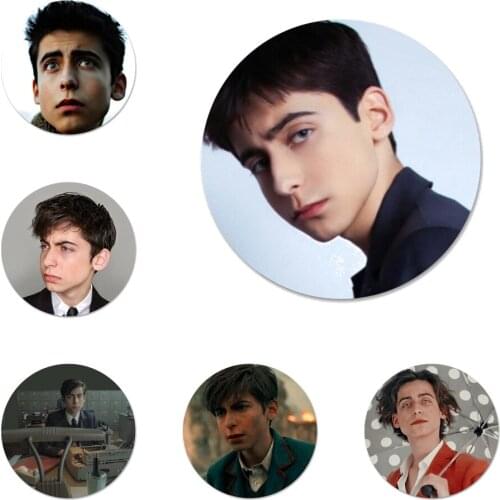 58mm Aidan Gallagher Number Five Badge Brooch Pin Accessories For Clothes Backpack Decoration gift