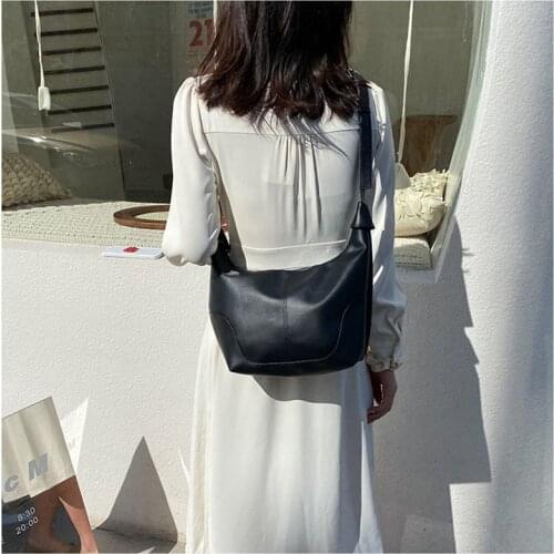 Minimized Design Under Armpit Bags Retro Large Capacity Croissant Shoulder Sloped Cross Bag Casual Messenger Handbag For Women