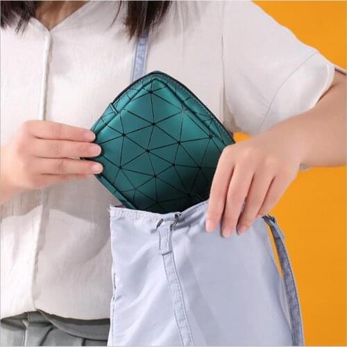 Portable Leather Change Storage Bag Striped Travel Ladies Sanitary Napkins Jewelry Package Napkins Cotton Small Cosmetic Bag