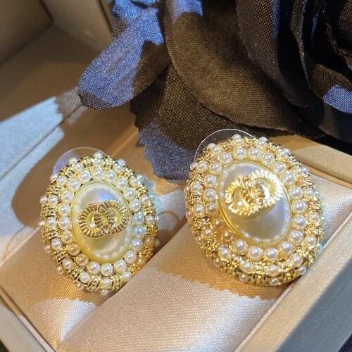 High Quality Oval Pearl Ear Studs Earring Female women Temperament Letter Fashion Simple vintage Jewelry Dropshipping