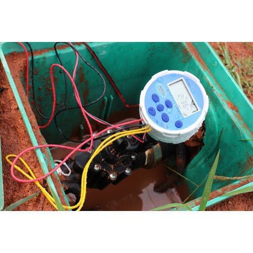 ZanChen compatible/Hunter/RainBird battery powered irrigation controller +irrigation solenoid valve