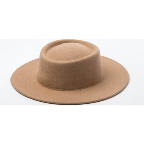Korea Autumn Winter New Fashion Flat Woolen Fedora Hats for Women Top Hat Ladies Travel Felt Top Wedding Hat