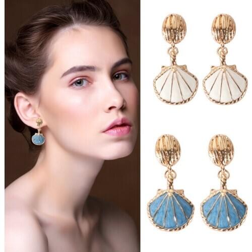 Shell Earrings Cute Stud Earring Romantic Gold Summer Blue White Minimalist for Women Aretes Mujer Party Pendientes Boho Jewelry