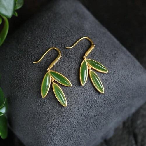 Hetian Jade Green Jade Trimeresurus Wine Green Antique Earrings Womens Sterling Silver Leaves Vintage Earrings Chinese Style Cl