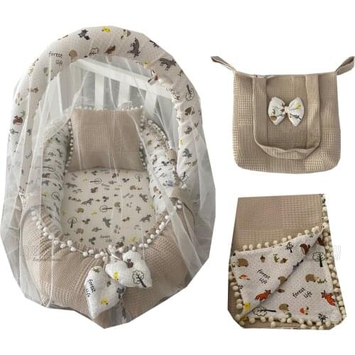 Jaju Baby Handmade, Pique Fabric and Muslin Fabric Fox Design Pompom Toy Apparatus Tulle 6 Pcs Babynest Set