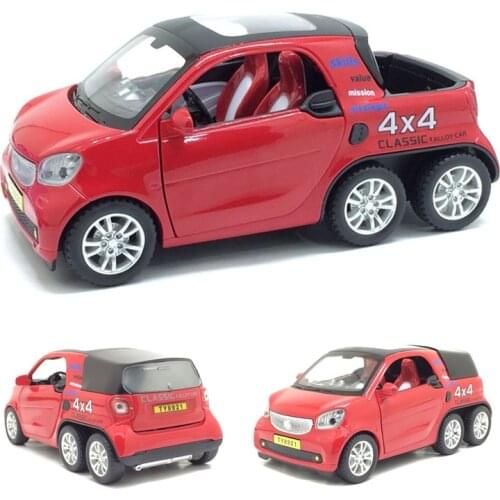 1/32 Diecasts Toy Vehicles SMART Longer Version Car Model With Pull Back Sound Light Car Toys For Boy Gift Collection