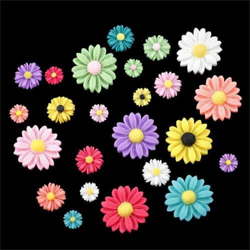 Julie Wang 20pcs Resin Daisy Flower Randomly Mix Sizes Colors Flatback Cabochons Charms Pendant Jewelry Making Accessory