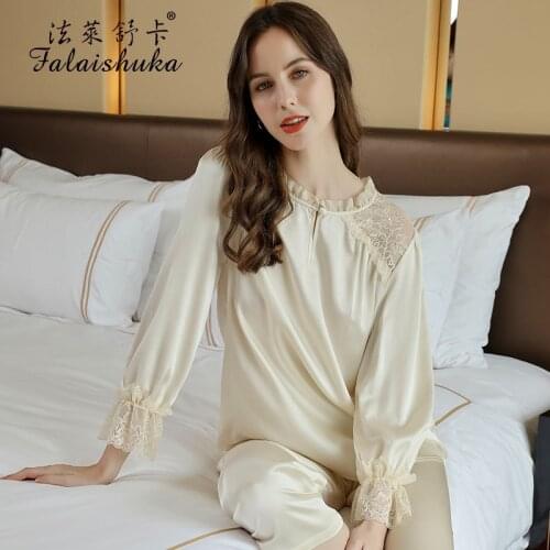 19 Momme Sweet lace 100% genuine silk pajamas sets women sleepwear sexy spring winter Mulberry Silk women pyjamas T8290