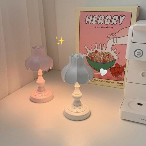 Retro Lotus Leaf Lampshade Desktop Night Light Table Night Lamp Creative USB Charging Room Lights Decor Bedroom Decoration Gifts