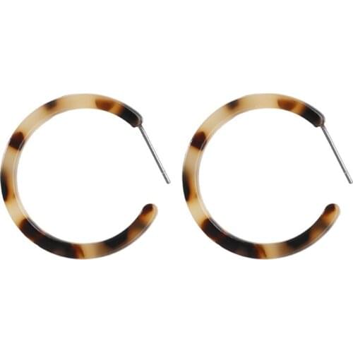 Ladies Acrylic Mottled Hoop Earrings Round Resin Earrings (Random Style)
