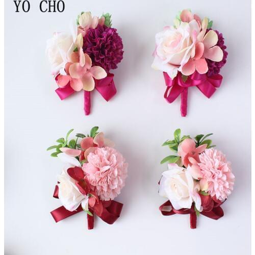 Wholesale Own Designed Wedding Decoration Silk Daisy Wrist Flower Artificial Berries Accessory Wrist Flower Bracelet for Holiday