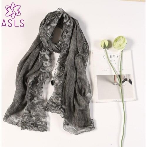 Luxury Brand Scarf Cotton Ladies Lace Shawl Womens Basic Scarves Drop Outdoor Decor Charm Camera Journey Sunscreen Scarves