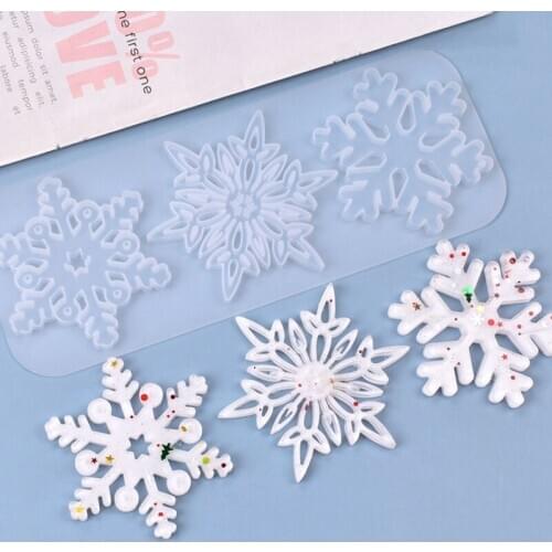 3 Kinds Of DIY Crystal Epoxy Snowflake Silicone Mold Christmas Tree Snowflake Charm Hanging Tag Pendant Hanging Home Decor