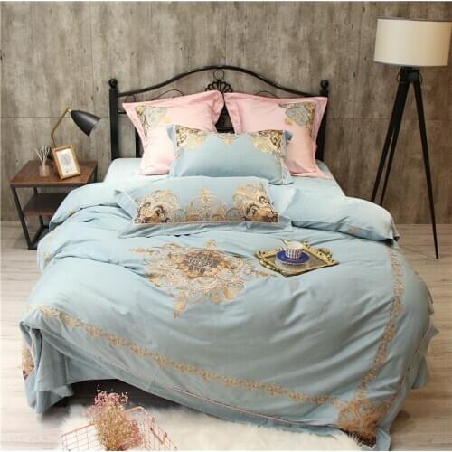 Luxury Embroidered 80S Egyeptian cotton Royal Bedding sets Queen King Wedding Duvet cover Bed sheet set Pillowcase 4/6pcs blue