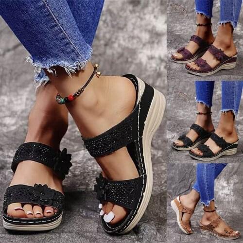Wedges Women Slippers Fashion Flowers Breathable Peep Toe Sandals Summer Outdoor Thick Bottom Slip-On Beach Shoes Flip Flops