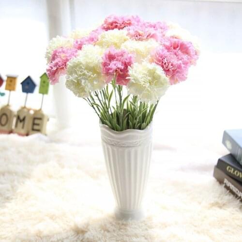 Baffy Artificial Carnations