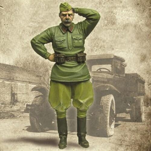 1/35 Soviet driver WWII Resin kit Soldier GK Uncoated No colour