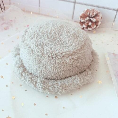 [MYKPOP]KPOP Dolls Clothes Items: Grey Winter Hat for 20cm Dolls(without Doll) Fans Collection SC20120813